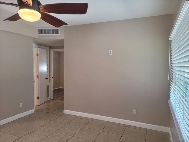 10385 111TH PLACE, Largo, FL 33773