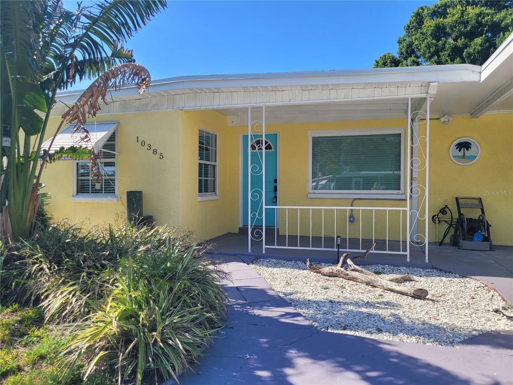 10385 111TH PLACE, Largo, FL 33773