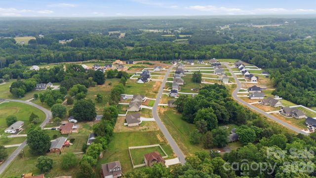 207 Wynnfall Drive, Lexington, NC 27295