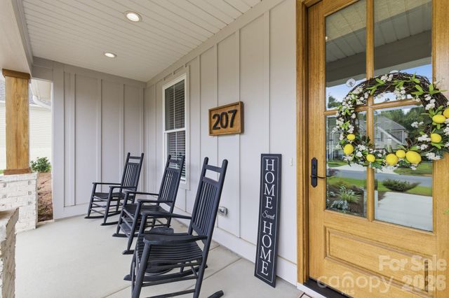 207 Wynnfall Drive, Lexington, NC 27295
