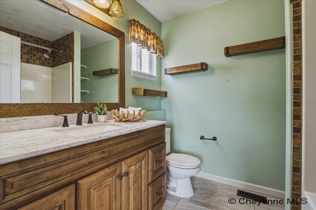 1530 JAZZ DR, Cheyenne, WY 82007