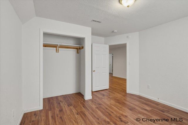 1530 JAZZ DR, Cheyenne, WY 82007