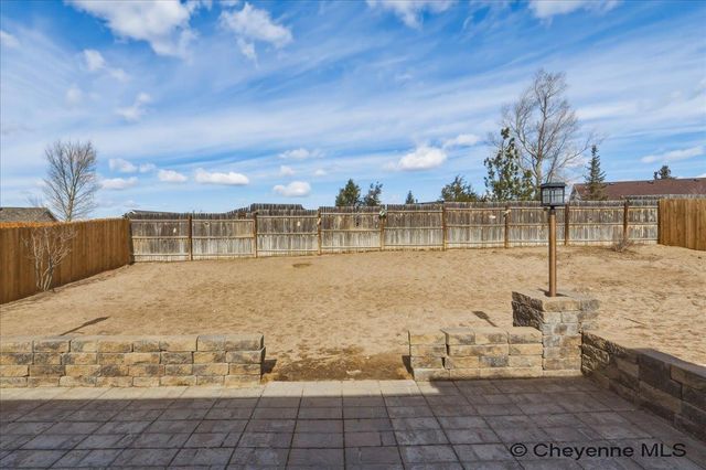 1530 JAZZ DR, Cheyenne, WY 82007