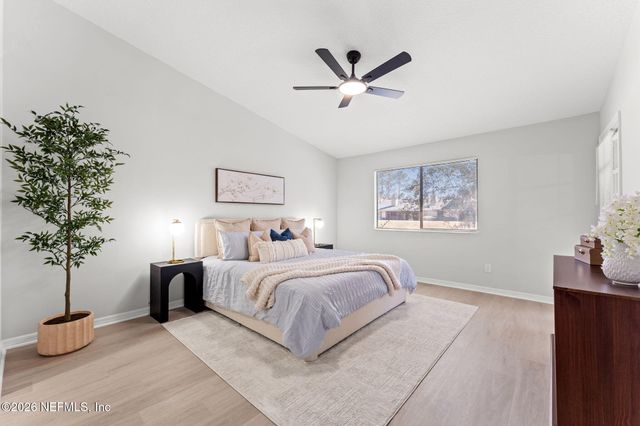 7623 BAYMEADOWS Circle 2024, Jacksonville, FL 32256