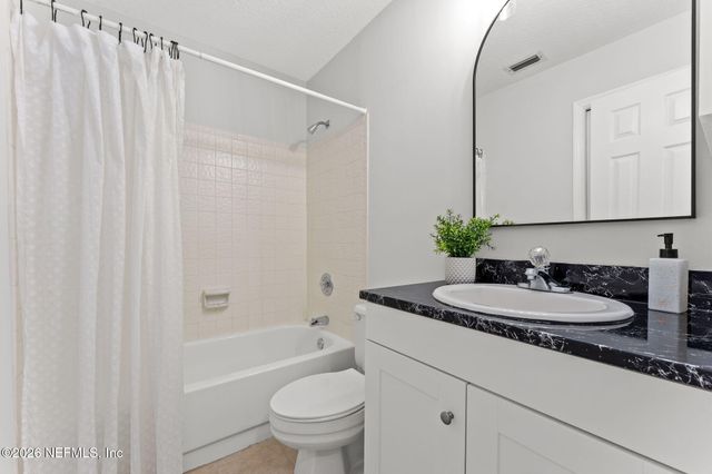 7623 BAYMEADOWS Circle 2024, Jacksonville, FL 32256