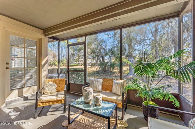 7623 BAYMEADOWS Circle 2024, Jacksonville, FL 32256