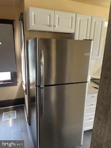 109 THOMPSON ST, Salem, NJ 08079
