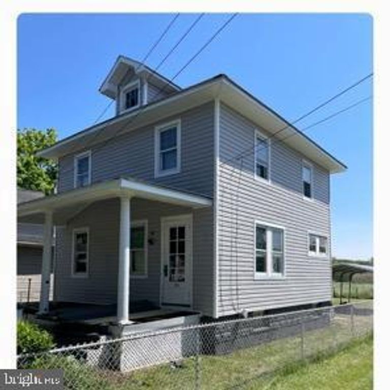 109 THOMPSON ST, Salem, NJ 08079