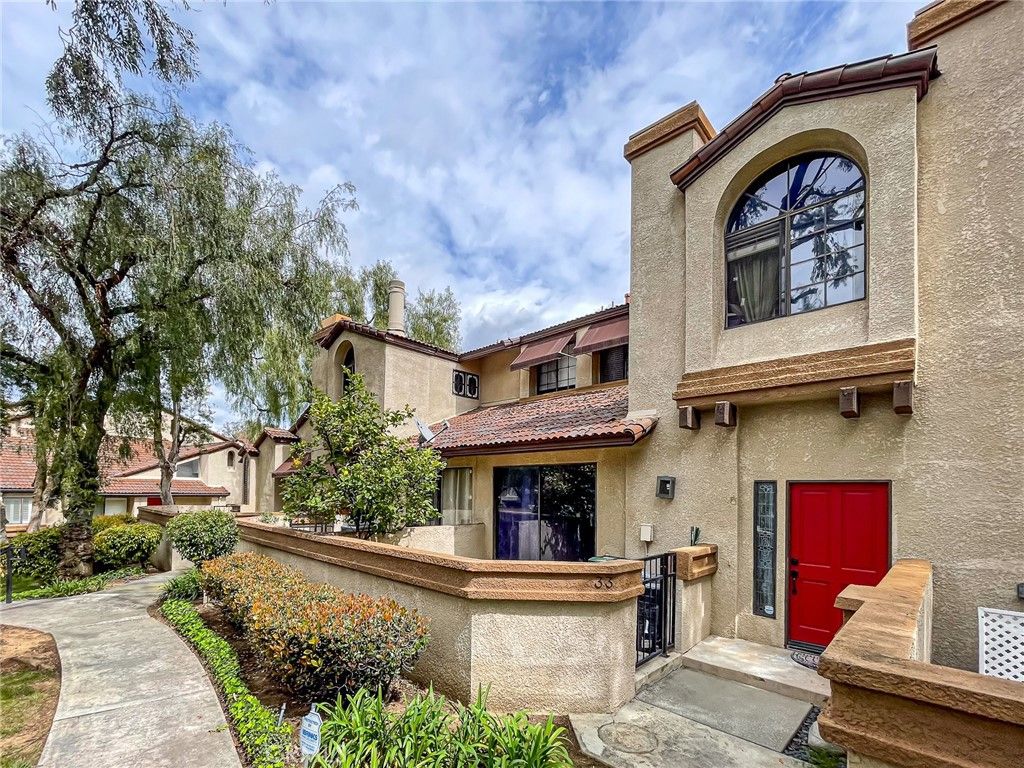 33 Wildflower Place, Phillips Ranch, CA 91766 — photo 2