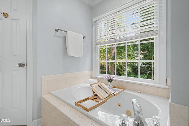 4004 Heathgate Lane, Raleigh, NC 27613