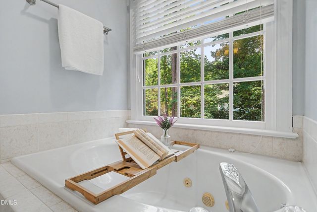4004 Heathgate Lane, Raleigh, NC 27613