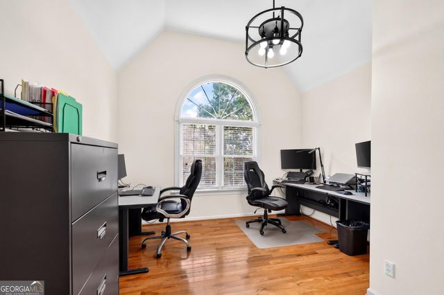 5490 Hampstead Way, Johns Creek, GA 30097