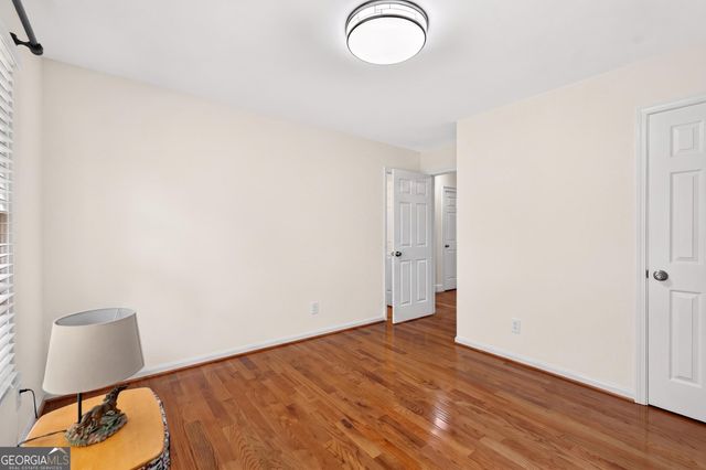5490 Hampstead Way, Johns Creek, GA 30097
