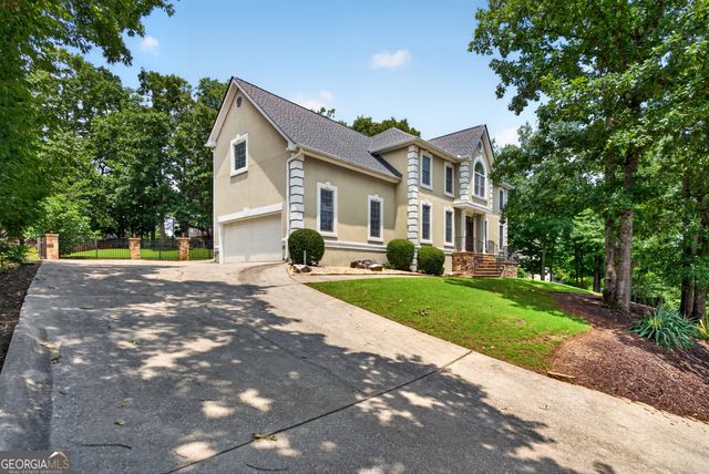 5490 Hampstead Way, Johns Creek, GA 30097