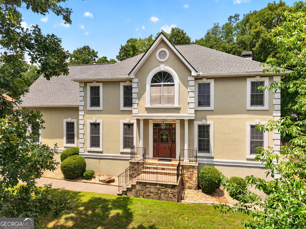 5490 Hampstead Way, Johns Creek, GA 30097