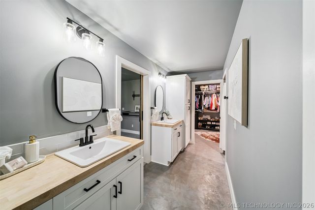 20870 S 4250 Road, Claremore, OK 74019