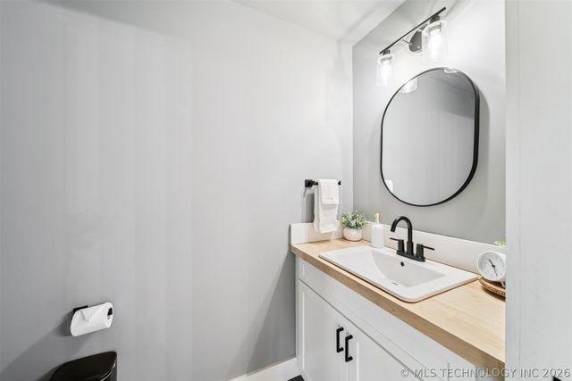 20870 S 4250 Road, Claremore, OK 74019