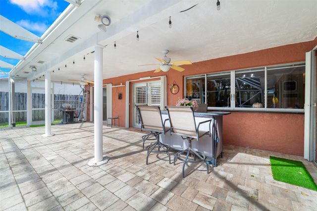 10510 NW 24 ST, Sunrise, FL r