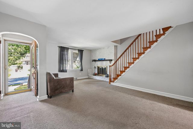 232 NORTHMONT AVE, Mount Ephraim, NJ 08059