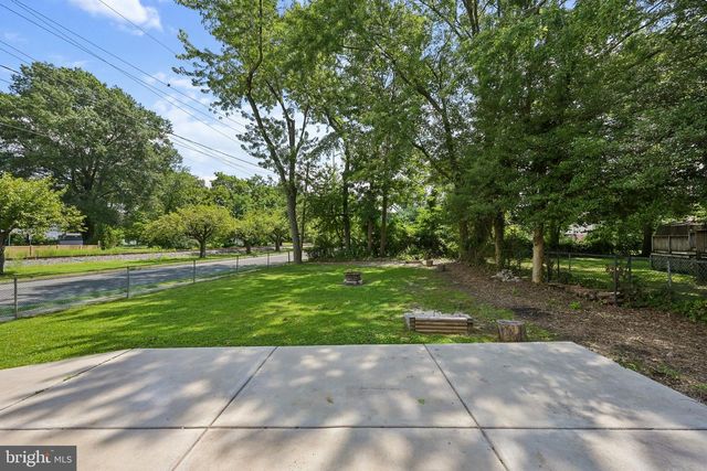 232 NORTHMONT AVE, Mount Ephraim, NJ 08059