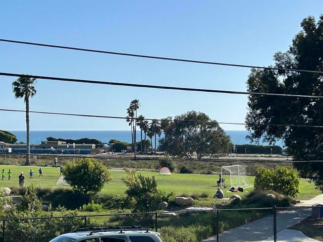 1841 MONTGOMERY, Cardiff By The Sea, CA 92007