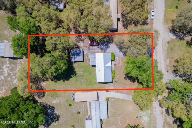 124 IDLEWOOD ACRES Lane, Pomona Park, FL 32181