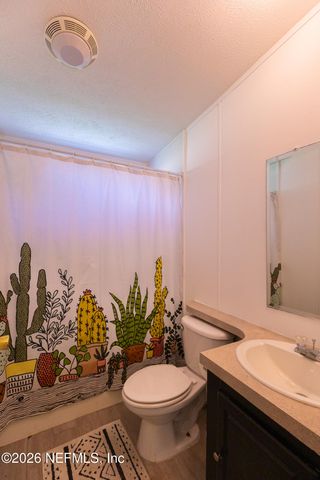 124 IDLEWOOD ACRES Lane, Pomona Park, FL 32181
