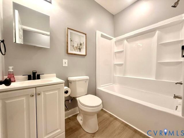 2115 Dinwiddie Ave, Richmond, VA 23224