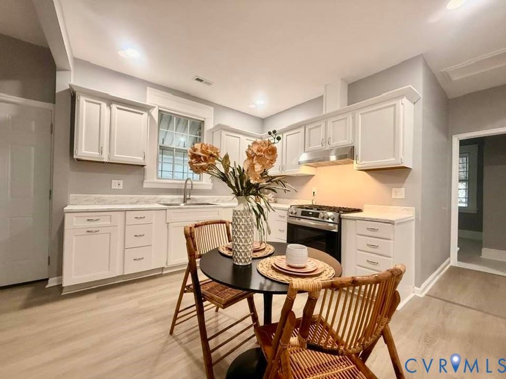 2115 Dinwiddie Ave, Richmond, VA 23224