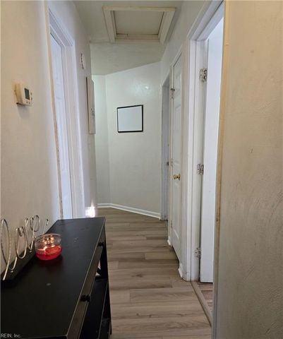 19 Carver CIR, Portsmouth, VA 23701