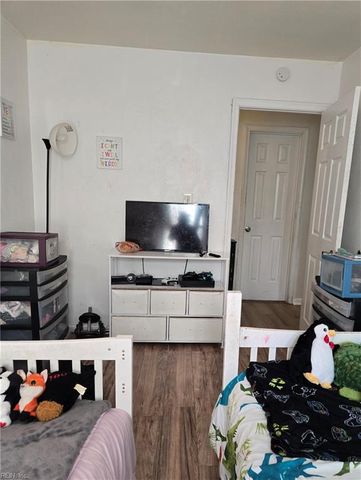 19 Carver CIR, Portsmouth, VA 23701