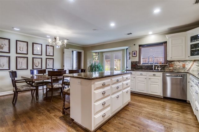 9009 Arbor Park Drive, Dallas, TX 75243