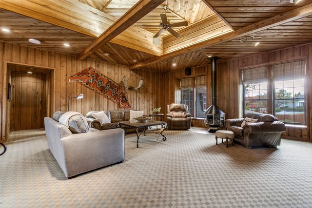 9009 Arbor Park Drive, Dallas, TX 75243