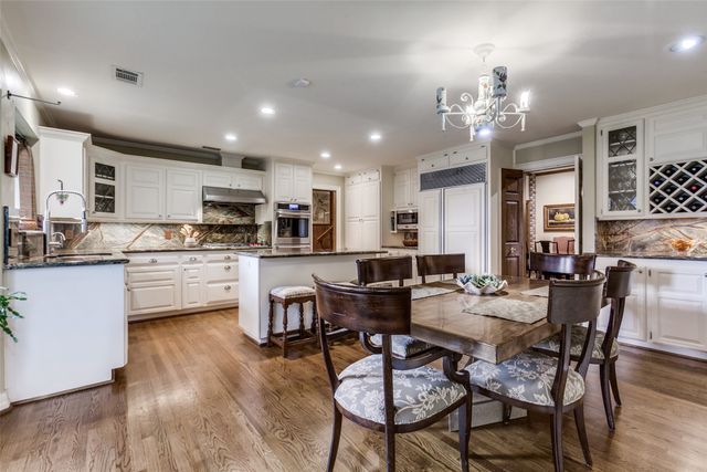 9009 Arbor Park Drive, Dallas, TX 75243