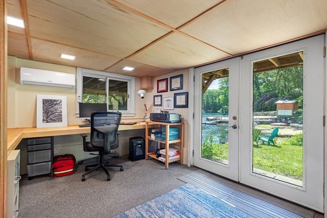 303 Lakeshore Dr, Marlborough, MA 01752