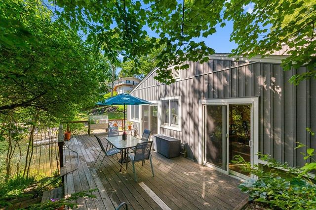 303 Lakeshore Dr, Marlborough, MA 01752