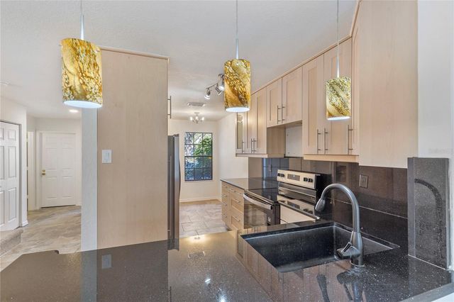 4138 BRENTWOOD PARK CIRCLE, Tampa, FL 33624