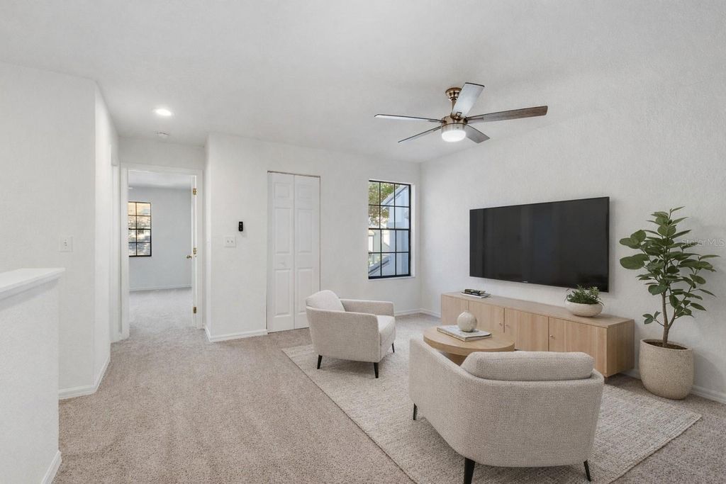 Image 20 of property listing at 4138 BRENTWOOD PARK CIRCLE, Tampa, FL 33624