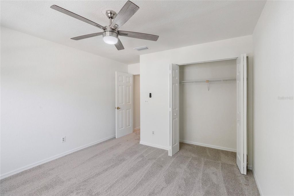 Image 26 of property listing at 4138 BRENTWOOD PARK CIRCLE, Tampa, FL 33624