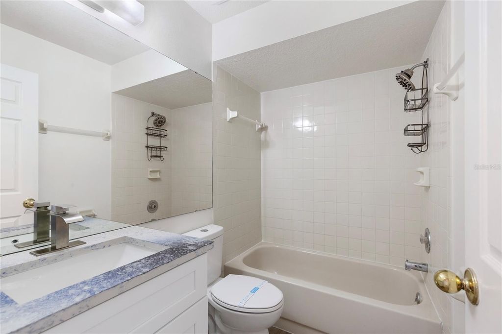 Image 27 of property listing at 4138 BRENTWOOD PARK CIRCLE, Tampa, FL 33624