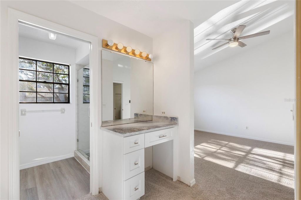 Image 35 of property listing at 4138 BRENTWOOD PARK CIRCLE, Tampa, FL 33624