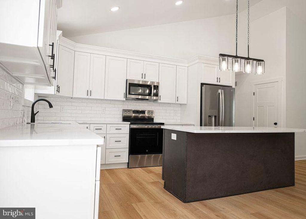 Image 9 of property listing at 2104 RUFFS MILL RD, Bel Air, MD 21015