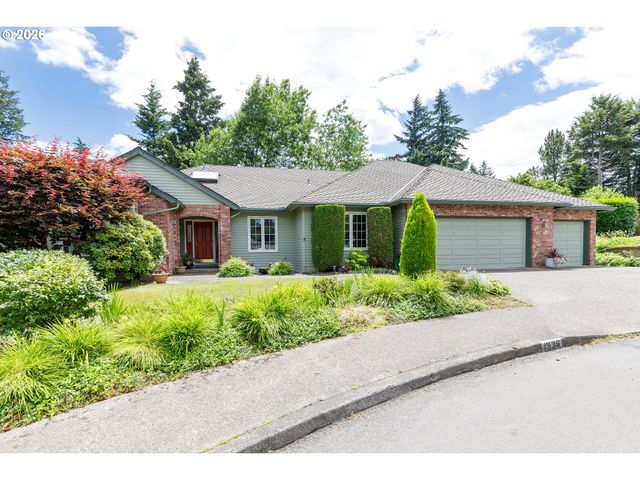 1326 STONEHAVEN Dr, West Linn, OR 97068