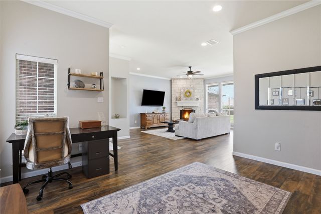 182 Portales Drive, Aledo, TX 76008