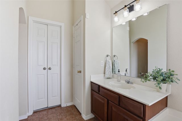 182 Portales Drive, Aledo, TX 76008