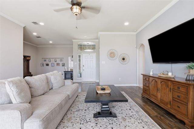 182 Portales Drive, Aledo, TX 76008