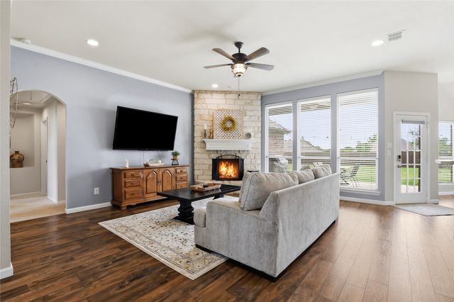 182 Portales Drive, Aledo, TX 76008