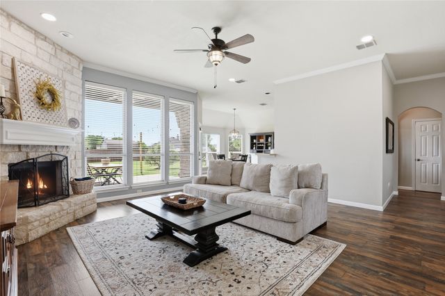 182 Portales Drive, Aledo, TX 76008