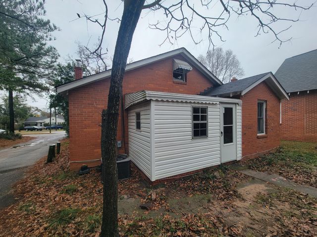 1927 Wrightsboro Road, Augusta, GA 30904