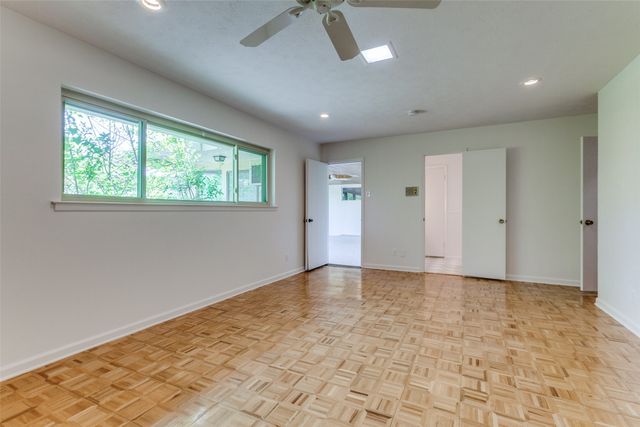 4818 Thunder Road, Dallas, TX 75244